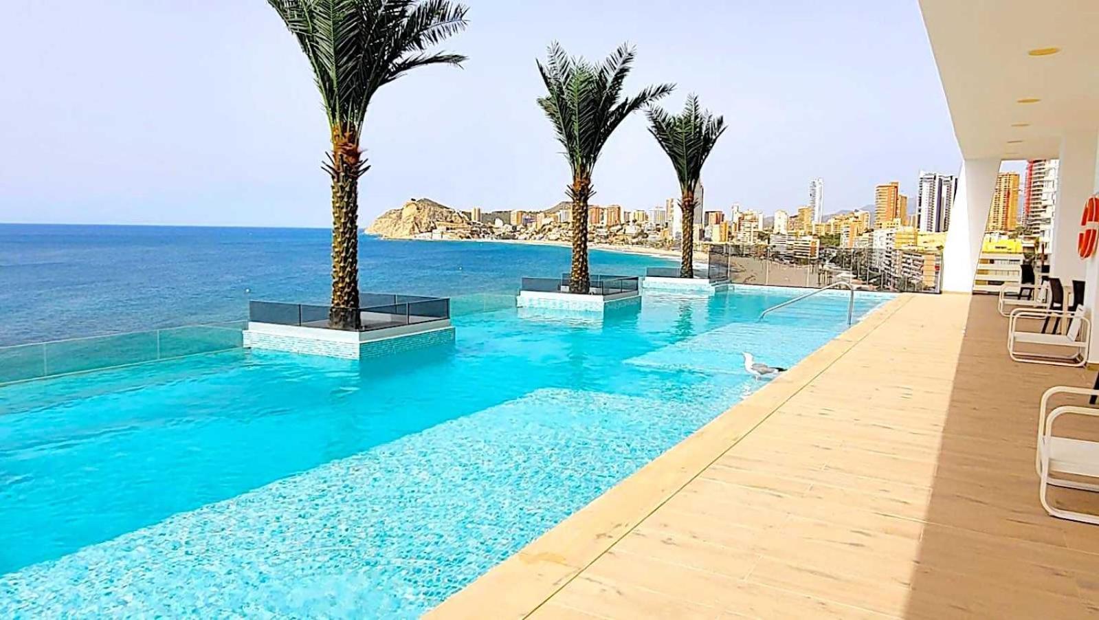 Apartamento De Lujo En Primera Linea De Playa Benidorm Eksteriør bilde